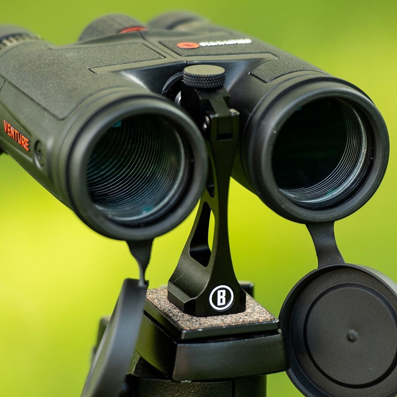 Binocular holder for tripod 2025