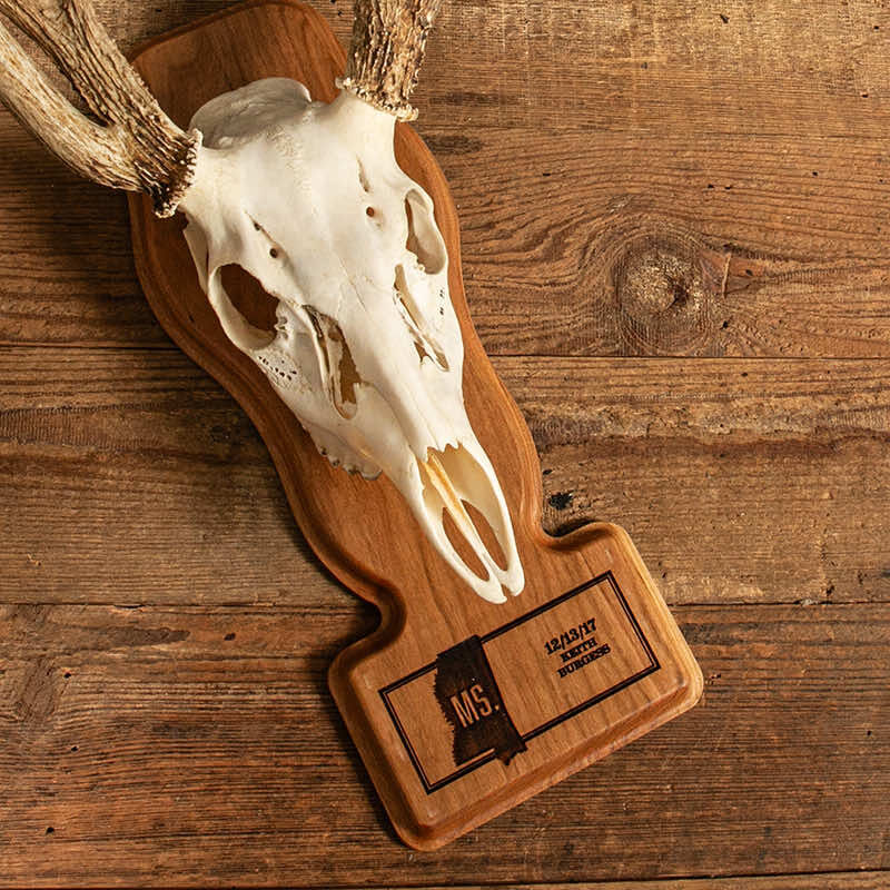 Deer mounting plaque online
