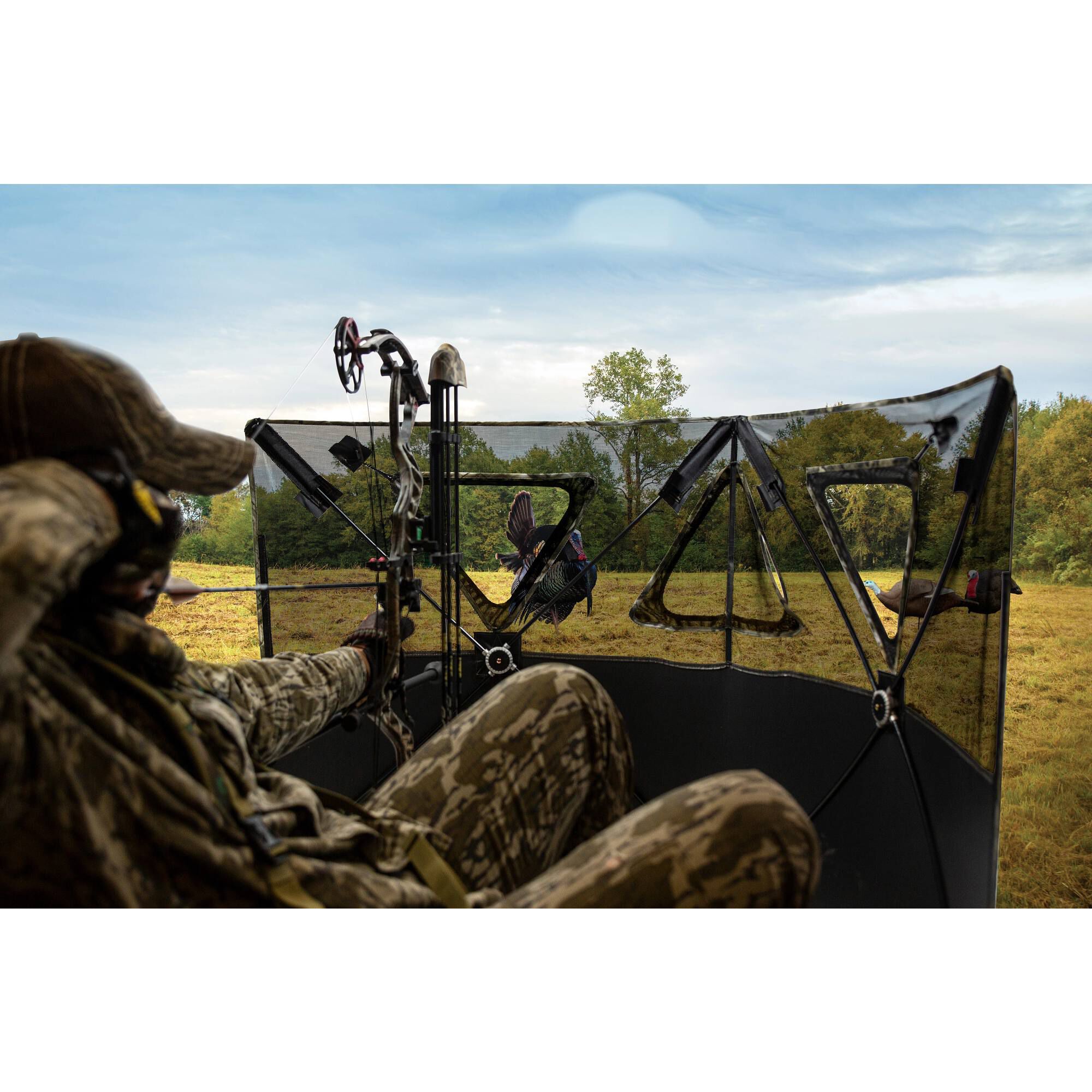 A・B・フロスト、「DUCK SHOOTING FROM A BLIND」 Resettable Knock-Down Duck Target - Airgun Shooting Gallery